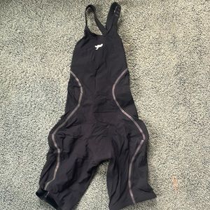 speedo pure intent 2.0 kneeskin